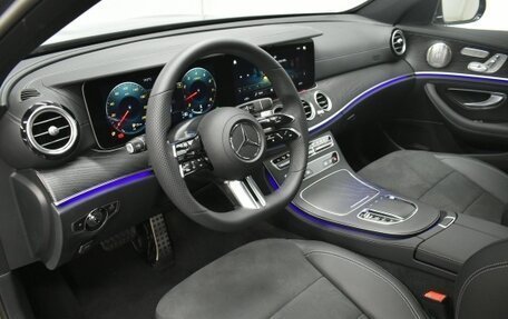 Mercedes-Benz E-Класс, 2024 год, 9 289 000 рублей, 27 фотография