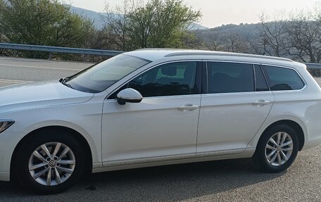 Volkswagen Passat B8 рестайлинг, 2017 год, 1 600 000 рублей, 4 фотография