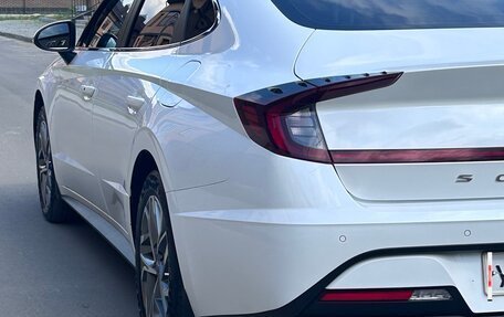 Hyundai Sonata VIII, 2021 год, 2 300 000 рублей, 7 фотография