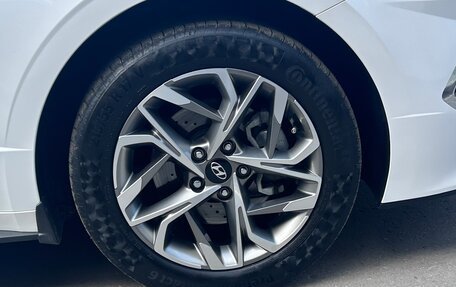 Hyundai Sonata VIII, 2021 год, 2 300 000 рублей, 9 фотография