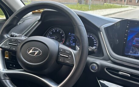 Hyundai Sonata VIII, 2021 год, 2 300 000 рублей, 25 фотография