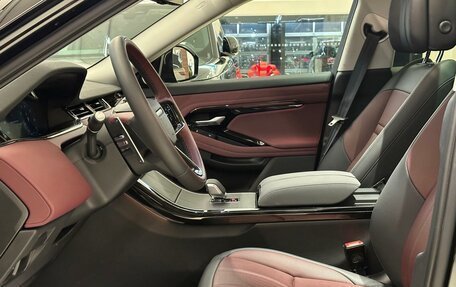Land Rover Range Rover Evoque II, 2024 год, 6 790 000 рублей, 14 фотография
