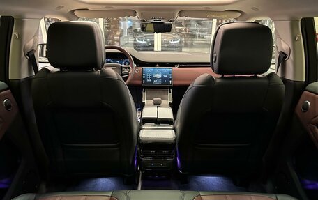 Land Rover Range Rover Evoque II, 2024 год, 6 790 000 рублей, 17 фотография