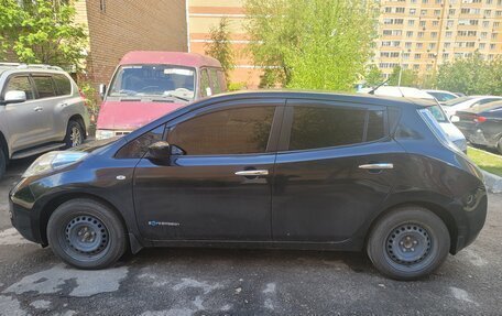 Nissan Leaf I, 2017 год, 950 000 рублей, 5 фотография