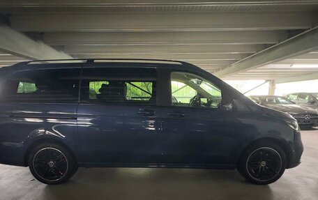 Mercedes-Benz V-Класс, 2025 год, 15 300 000 рублей, 6 фотография