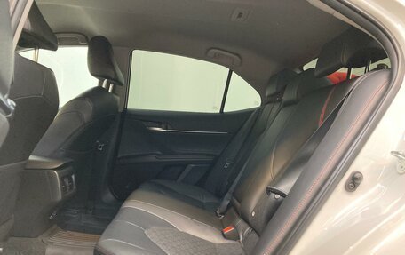 Toyota Camry, 2021 год, 3 200 000 рублей, 20 фотография