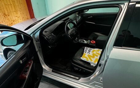 Toyota Camry, 2012 год, 1 870 000 рублей, 5 фотография