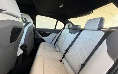 BMW 5 серия, 2025 год, 8 270 521 рублей, 6 фотография