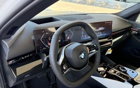 BMW 5 серия, 2025 год, 8 270 521 рублей, 4 фотография