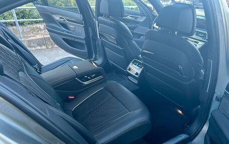 BMW 7 серия, 2021 год, 5 240 000 рублей, 14 фотография
