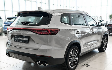 Chery Tiggo 8 Pro, 2022 год, 2 499 000 рублей, 5 фотография