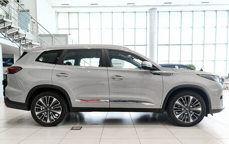 Chery Tiggo 8 Pro, 2022 год, 2 499 000 рублей, 4 фотография