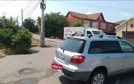 Mitsubishi Outlander III рестайлинг 3, 2007 год, 750 000 рублей, 6 фотография