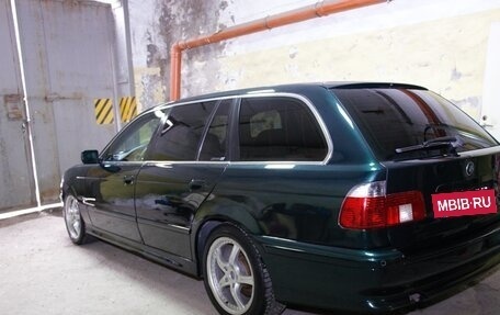 BMW 5 серия, 2002 год, 900 000 рублей, 3 фотография