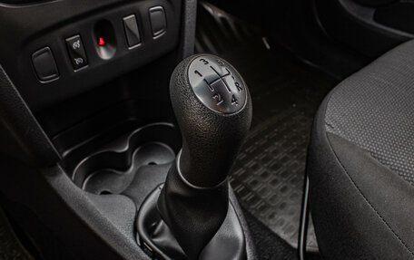 Renault Sandero II рестайлинг, 2014 год, 749 000 рублей, 17 фотография