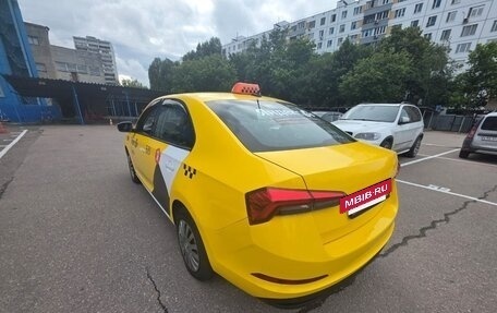 Skoda Rapid II, 2021 год, 900 000 рублей, 6 фотография