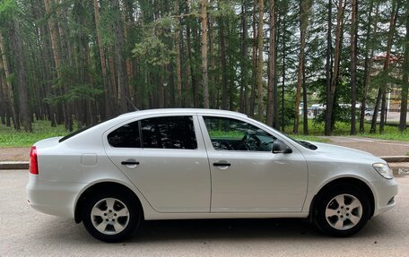 Skoda Octavia, 2012 год, 800 000 рублей, 2 фотография
