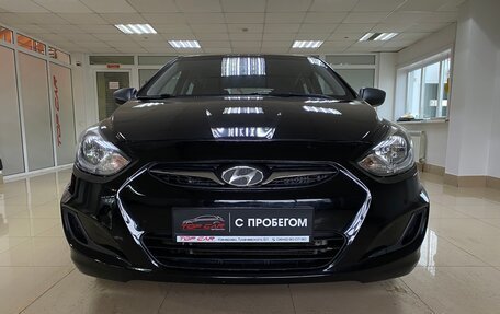 Hyundai Solaris II рестайлинг, 2011 год, 749 999 рублей, 2 фотография
