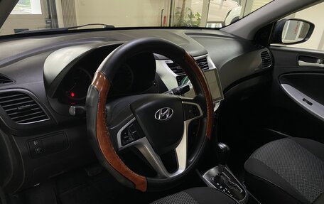 Hyundai Solaris II рестайлинг, 2011 год, 749 999 рублей, 11 фотография