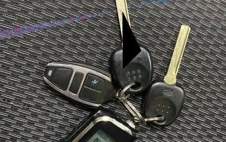 Hyundai Solaris II рестайлинг, 2011 год, 749 999 рублей, 20 фотография