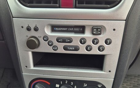 Opel Corsa C рестайлинг, 2003 год, 199 000 рублей, 15 фотография