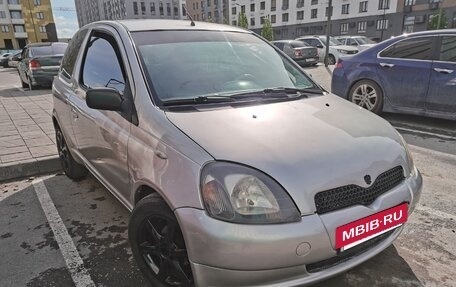 Toyota Yaris I рестайлинг, 2001 год, 330 000 рублей, 4 фотография
