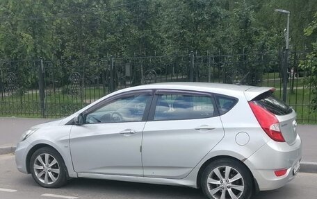 Hyundai Solaris II рестайлинг, 2012 год, 829 000 рублей, 5 фотография