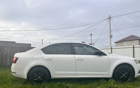 Skoda Octavia, 2019 год, 1 620 000 рублей, 10 фотография