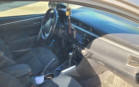 Toyota Corolla, 2013 год, 1 300 000 рублей, 7 фотография