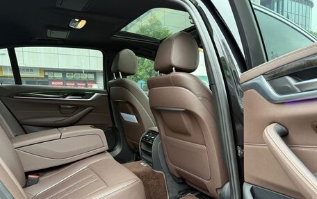 BMW 5 серия, 2021 год, 4 098 000 рублей, 16 фотография