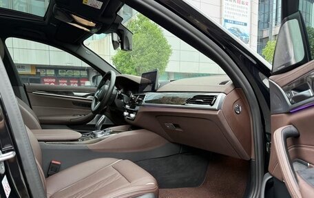 BMW 5 серия, 2021 год, 4 098 000 рублей, 10 фотография