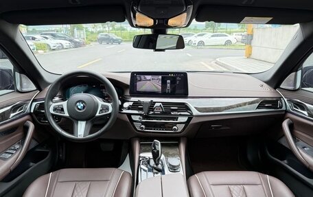 BMW 5 серия, 2021 год, 4 098 000 рублей, 14 фотография