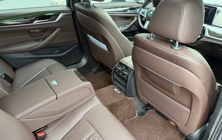 BMW 5 серия, 2021 год, 4 098 000 рублей, 18 фотография
