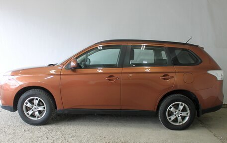 Mitsubishi Outlander III рестайлинг 3, 2012 год, 1 140 000 рублей, 8 фотография