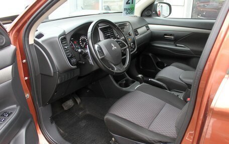Mitsubishi Outlander III рестайлинг 3, 2012 год, 1 140 000 рублей, 12 фотография