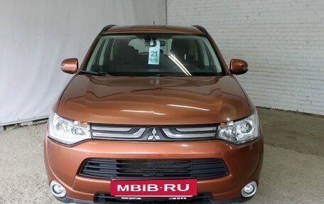 Mitsubishi Outlander III рестайлинг 3, 2012 год, 1 140 000 рублей, 5 фотография