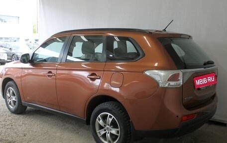 Mitsubishi Outlander III рестайлинг 3, 2012 год, 1 140 000 рублей, 3 фотография