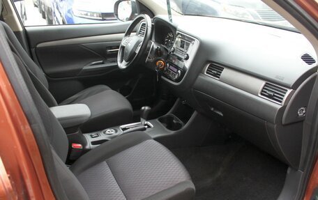 Mitsubishi Outlander III рестайлинг 3, 2012 год, 1 140 000 рублей, 14 фотография