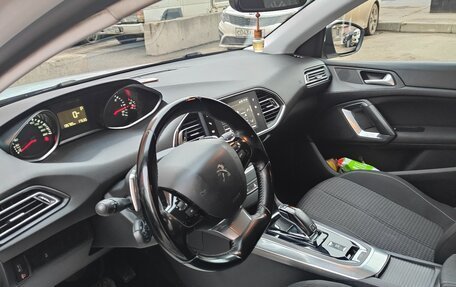 Peugeot 308 II, 2018 год, 7 фотография