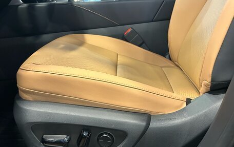 Lexus RX IV рестайлинг, 2025 год, 7 850 000 рублей, 12 фотография