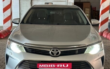 Toyota Camry, 2014 год, 1 850 000 рублей, 5 фотография