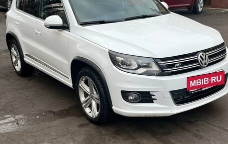 Volkswagen Tiguan I, 2014 год, 2 000 000 рублей, 4 фотография
