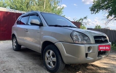 Hyundai Tucson III, 2006 год, 652 000 рублей, 3 фотография