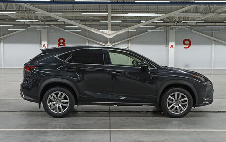 Lexus NX I, 2017 год, 2 650 000 рублей, 8 фотография
