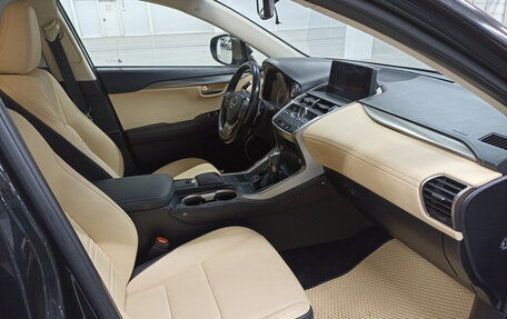 Lexus NX I, 2017 год, 2 650 000 рублей, 15 фотография