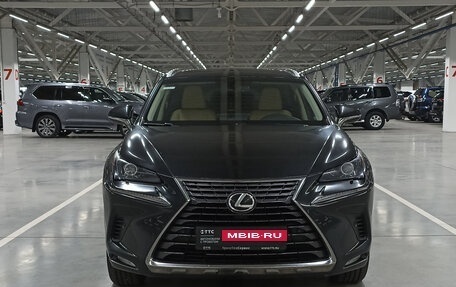Lexus NX I, 2017 год, 2 650 000 рублей, 6 фотография