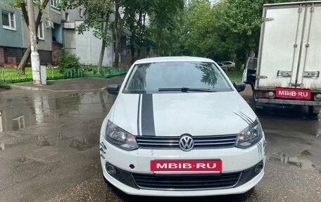 Volkswagen Polo VI (EU Market), 2013 год, 330 000 рублей, 4 фотография