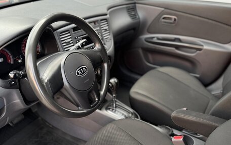 KIA Rio II, 2011 год, 650 000 рублей, 10 фотография
