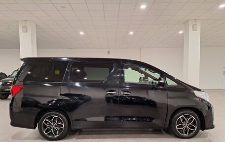 Toyota Alphard III, 2014 год, 3 300 000 рублей, 4 фотография