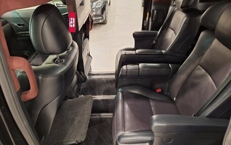 Toyota Alphard III, 2014 год, 3 300 000 рублей, 28 фотография